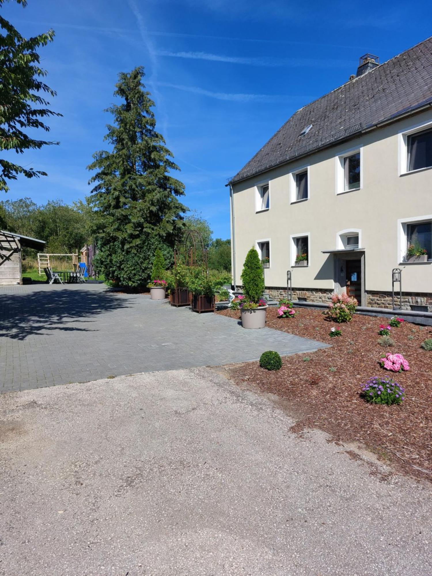 Altes Zollhaus Apartment Hallschlag Exterior foto